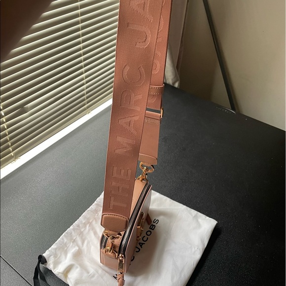 Marc Jacobs Snapshot - Picture 4 of 7